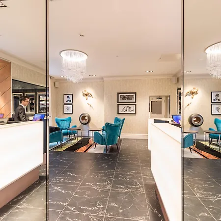Mercure Hyde Park 4*