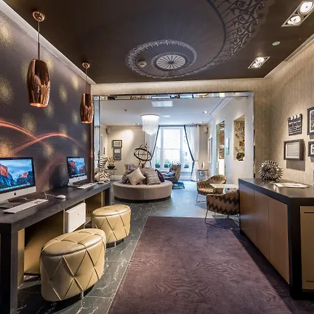 Mercure Hyde Park Hotel