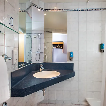 Holiday Express - Wandsworth By Ihg Hotel 3*