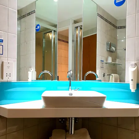 Express Stratford By Ihg Hotel London