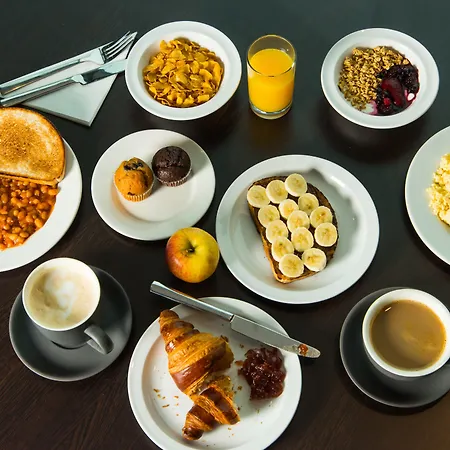 Hotel Holiday Express - Wandsworth By Ihg 3*