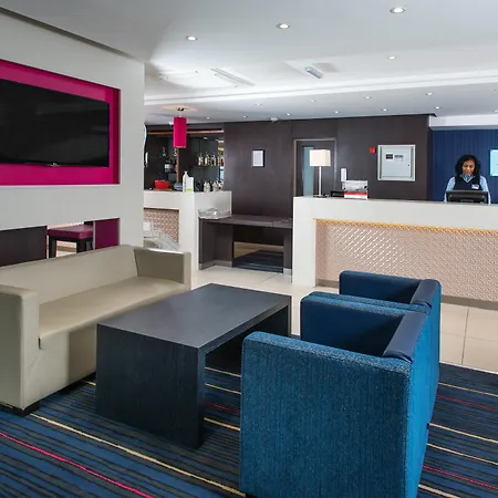 Hotel Holiday Express - Wandsworth By Ihg 3*
