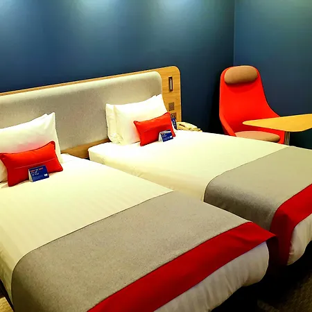 Express Stratford By Ihg Hotel London