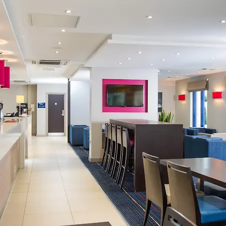 Hotel Holiday Express - Wandsworth By Ihg
