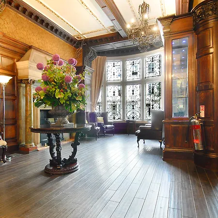 Grand Royale Hyde Park Hotel London