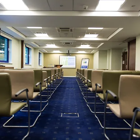 Express Stratford By Ihg Hotel London