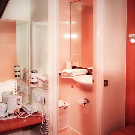 Hotel Westbury 3*