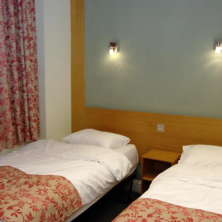 Hotel Westbury London