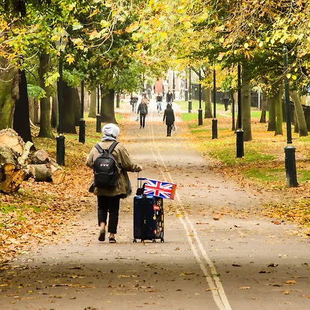 Отель Holiday Camden Lock By Ihg