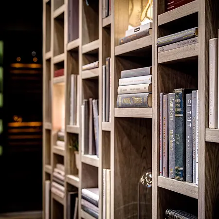 The Hari 5* London