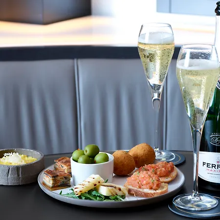 60 Hyde Park Gate Hotel Londyn