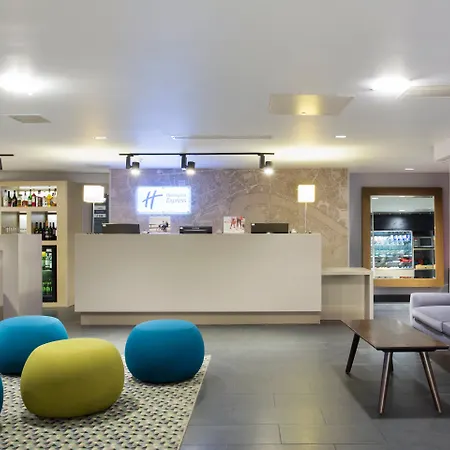 Holiday Express Southwark By Ihg