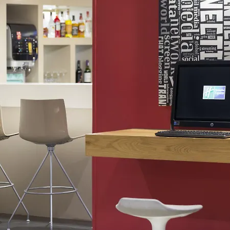 Hotel Holiday Express Southwark By Ihg