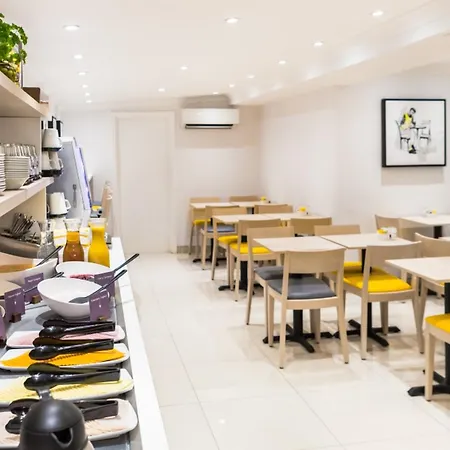 Hotel Comfort - Westminster 3*
