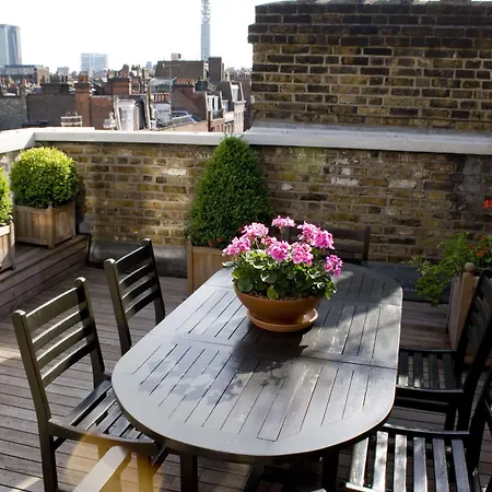 Hotel The Mandeville 4*