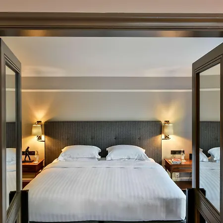 Hyatt Regency - The Churchill Otel
