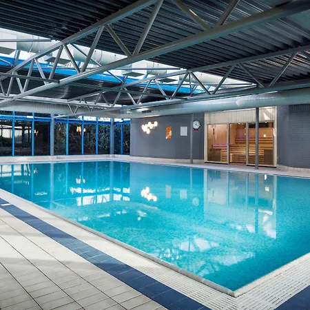 Radisson And Conference Centre London Heathrow 4*