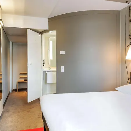 Ibis Docklands Canary Wharf Hotel