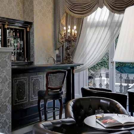 Western Swiss Hotel