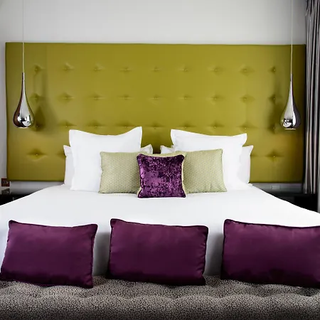 K West & Hotel 4*
