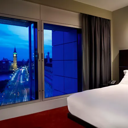 Park Plaza Westminster Bridge Hotel 4*