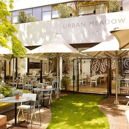 Doubletree By Hilton - Hyde Park Hotel 4*