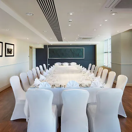 Hilton London Hotel 4*