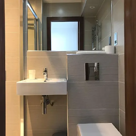 Hotel Lih 2*