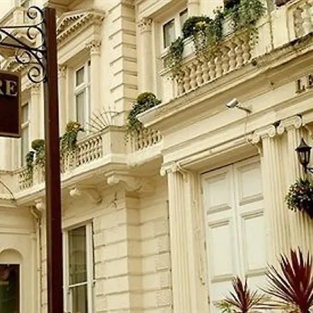Lih Hotel 2*