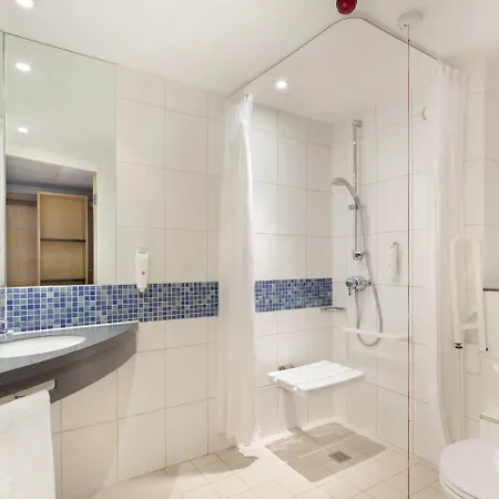 Express Earls Court By Ihg Hotel