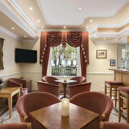 Hotel Days Hyde Park London