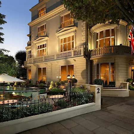 Hotel The Colonnade 4*