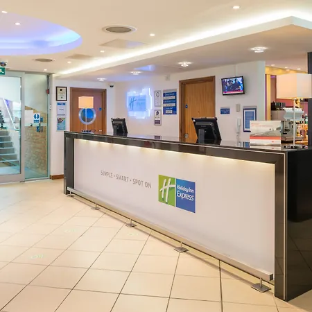 Hotel Express London-swiss 3*