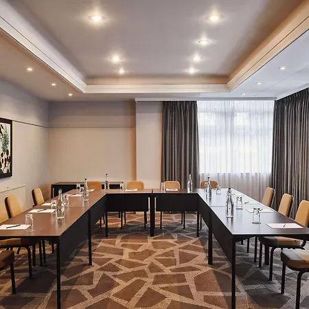 Hotel Doubletree By Hilton Ealing Londres
