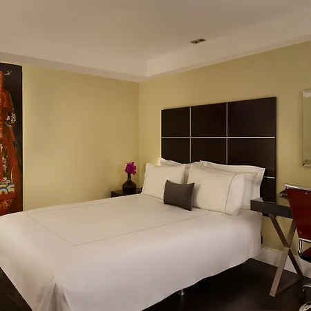 Park Plaza Riverbank Hotel