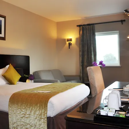Stamford Bridge Hotel 4*