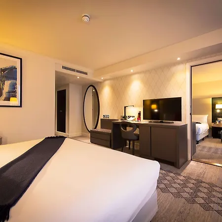 Doubletree By Hilton Kensington Hotel 4*