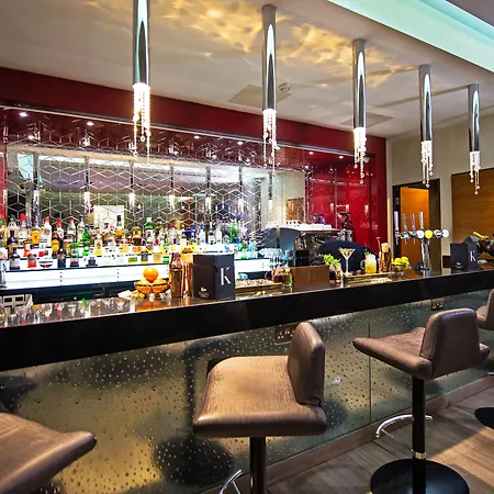 Hotel Doubletree By Hilton Kensington 4*