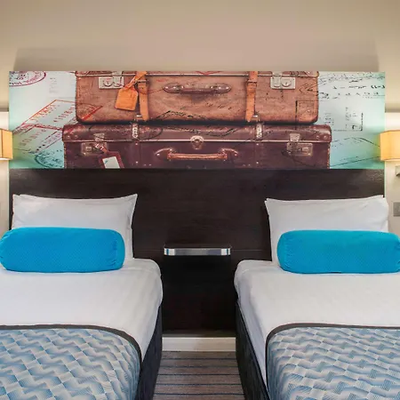 Mercure London Heathrow Airport 4* הית'רו