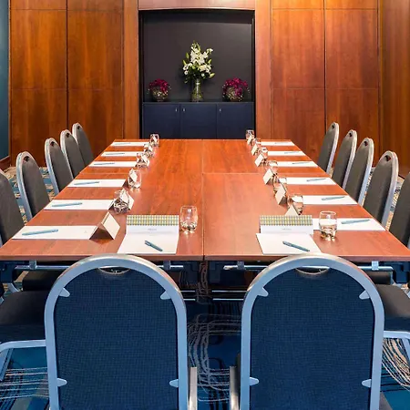 Mercure London Heathrow Airport 4* Hillingdon