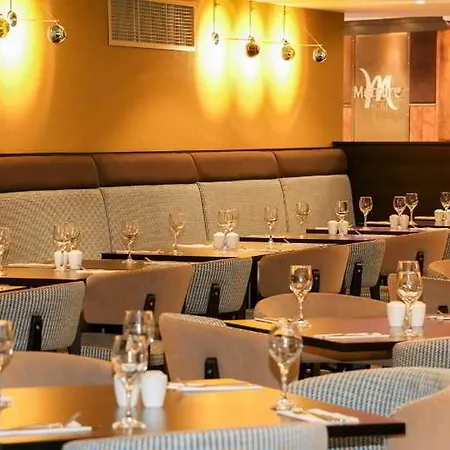 Mercure London Heathrow Airport Hotel Hillingdon