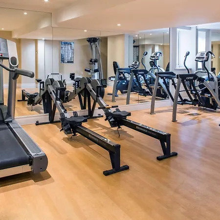 Mercure London Heathrow Airport מלון הית'רו
