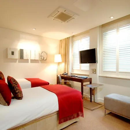 Doubletree By Hilton - West End 4*