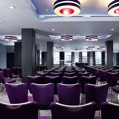 Szálloda Doubletree By Hilton - West End