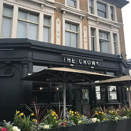 Hostel Publove @ The Crown, Battersea