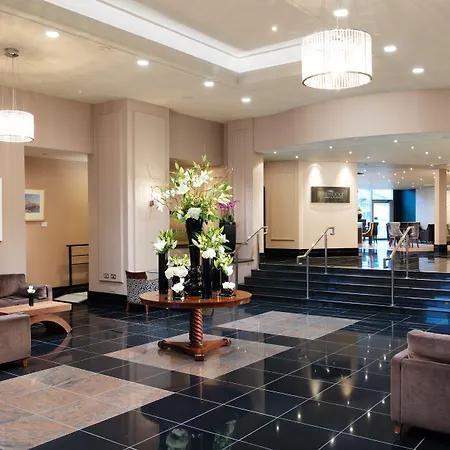 The Chelsea Harbour And 5*