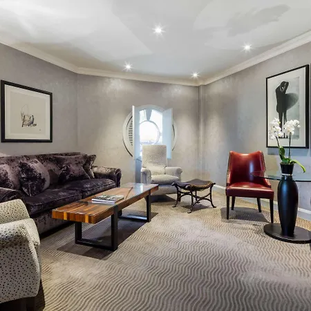Radisson Blu Hotel, Leicester Square - Formerly Hampshire Hotel