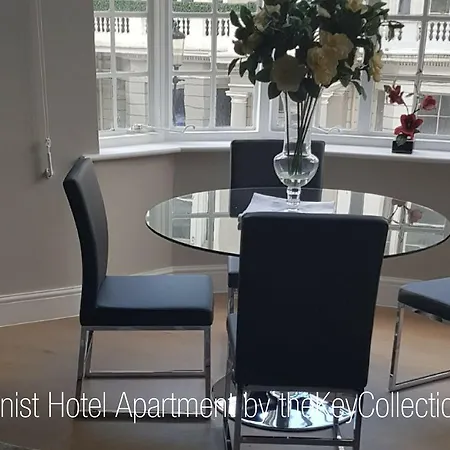 The Exhibitionist Hotel 5*