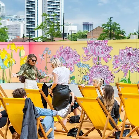 Tribe Canary Wharf