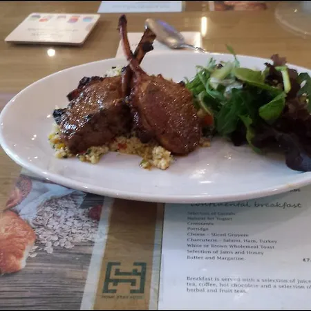 Heathrow 4* Hounslow